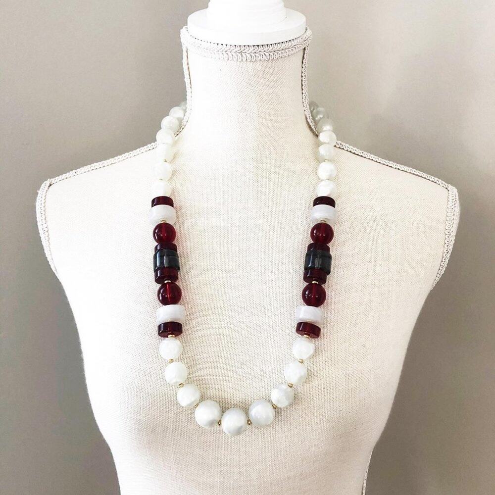 Vintage Monet Chunky Lucite Swirl Bead Necklace